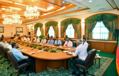 އާ ސަރުކާރުގެ ކެބިނެޓަށް ރުހުން ހޯދަން މަޖިލީހަށް ފޮނުވައިފި