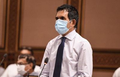 ކޯލިޝަންތެރޭ ގުރު ލައިގެންވިޔަސް ޓޫރިޒަމް މިނިސްޓަރަކު އައްޔަނު ކުރައްވާ: ސައީދު