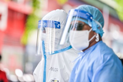 މާސްކް ނާޅާ އުޅުނު 52 މީހަކު މިއަދު ޖޫރިމަނާކޮށްފި