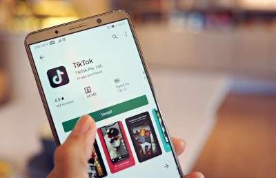 ޕާކިސްތާނުގައި އަނެއްކާ ވެސް ޓިކްޓޮކް މަނާކޮށްފި