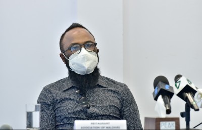 ރެސްޓޯރެންޓްތައް ބަނގުރޫޓު ވަނީ، އެދެނީ ލުއިތަކެއް ދޭން