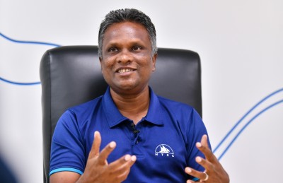 މާލޭގެ މޭޔަރުކަމަށް ކުރިމަތިލުމަށް އާޒިމް އެމްޑީޕީގެ ޕްރައިމަރީގައި ވާދަކުރައްވަނީ