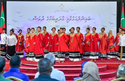 ތިކި ޖެހި ތާނަ އުވާލަން ތާއީދުތަ؟