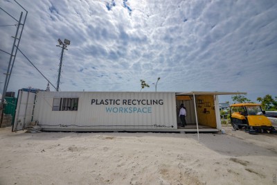 ރާއްޖެއަށް އިމްޕޯޓްކުރާ ޕްލާސްޓިކްގެ ބޮޑު ބައެއް ރޯ މެޓީރިއަލްގެ ގޮތުގައި ބޭރުކުރަން ޖެހޭ: ޕާލޭ