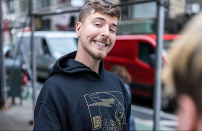 ޔޫޓިއުބް ކޮންޓެންޓް ހަދައިގެން 250،000 ޑޮލަރު ހޯދުމުގެ ފުރުސަތު