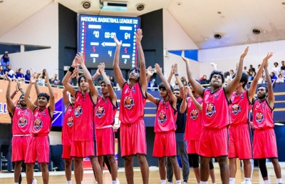 ޗެމްޕިއަންކަން ޓަލޮންސް އަށް، އެންމެ މޮޅީ ރޯޔަލްސްގެ ޖިދާދު