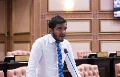 ހައިޟުވުމާއި ގުޅިގެން މަހަކު އެއް ދުވަހުގެ ޗުއްޓީއެއް ދިނުމަށް އިސްލާހު ހުށަހަޅައިފި
