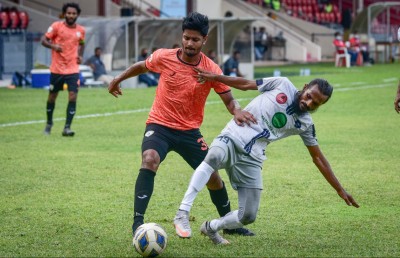 ސަސް ބަލިކޮށް އީގަލްސް ފަސް ވަނަ އަށް