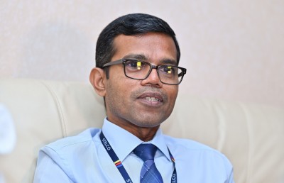 ކަރަންޓު އަގު ހެޔޮކުރެވޭނީ އިޔާދަކުރަނިވި ހަކަތައަށް ގޮސްގެން: ފަހުމީ