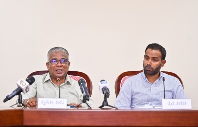 ފްލެޓް ނުލިބިގެން އަޑުގަދަ ކުރީ 10 މީހުން، އޭސީސީއަކަށް ނުހުއްޓުވޭނެ: އަކްރަމް