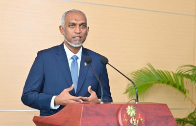 ދަތުރުތަކުގެ ހަރަދު ކުޑަކުރާނަން، ފަސްޓް ކްލާހުގައި ދަތުރުކުރާކަށް ބޭނުމެއް ނޫން: ރައީސް
