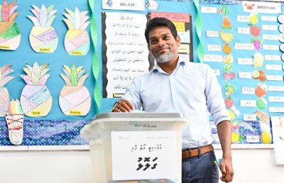 އަމްރު ވިދާޅުވީ އިންތިހާބުގެ މައްސަލަތަކުގެ ވާހަކަ ނުދައްކަވާނެ ކަަމަށް!