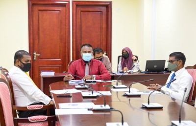 ހަގީގަތް ބަލަން މަޖިލީހުގެ މެމްބަރުން ޑްރަގް މަރުކަޒުތަކަށް ޒިޔާރަތް ކުރައްވަނީ