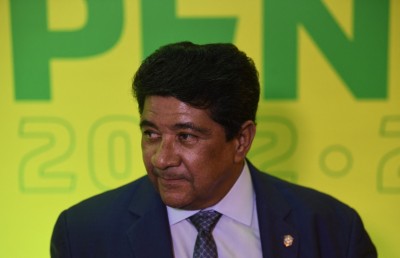 ކޯޓުން ބްރެޒިލްގެ އެފްއޭގެ ރައީސް މަގާމުން ދުރުކޮށްފި
