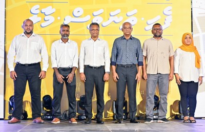 ގޯއްޗާއި ފްލެޓް ލިބުނު މީހުން މަގުމަތިވިޔަކަ ނުދޭނަން: އާޒިމް