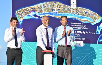 ބިން ހިއްކުމުގެ އެންމެ ބޮޑު މަޝްރޫއު ނިންމައި "ރަސްމާލެ"އިން ގެދޮރުގެ މައްސަލަ ދާއިމީކޮށް ހައްލުވާނެ: ރައީސް