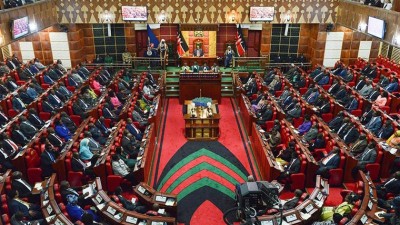 އަންހެން މެމްބަރުންގެ ކޯޓާ ހަމަނުވާތީ ކެންޔާގެ ޕާލިމެންޓު އުވާލަން ލަފާދީފި