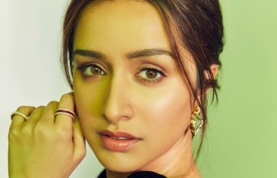 ދެ މަސްތެރޭ ތިން ވަނަ ފަހަރަށް ޝްރަދާ ކަޕޫރް ރާއްޖޭގައި