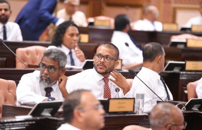 ކުއްލި ގޮތަކަށް މަޖިލިހުގެ ޖުމްލަ މެމްބަރުންގެ އަދަދާ ކުޅެން މި އުޅެނީ ރަނގަޅަށް؟