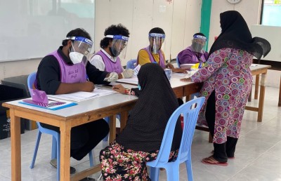 ހިންމަފުށި ކައުންސިލުގެ ރައީސްކަމަށް ދެބެއިން ވާދަކުރަނީ