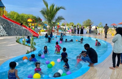 ރާއްޖޭގެ ފުރަތަމަ ޕަބްލިކް ޕޫލް މާފުށީގައި