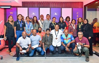 ޓީއެފްޖީ ލޯންގް ރަންގެ ވަނަތަކަށް ދިޔަ ދުވުންތެރިންނަށް މެޑަލް ދީފި