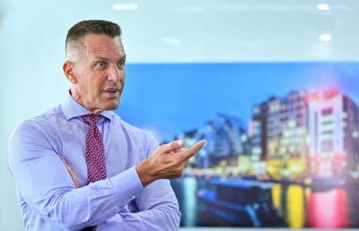 ފްލެޓާއި ފަރުނީޗަރާއި ފޯނާއި ޑޮލަރުގެ ސްކޭމް، އަހަރެއް ތެރޭ 26 މިލިއަން ރުފިޔާ!