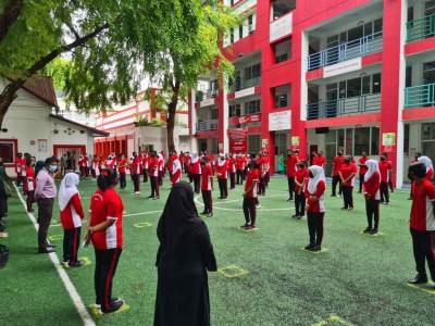 ސްކޫލްތައް ހުޅުވިއިރު އަހަރެމެން ތައްޔާރުތަ؟