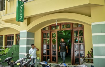 ބަންދު ރޯދަމަހަކަށް ފަހު ރެސްޓޯރަންޓުތައް އަލުން ވިޔަފާރިއަށް