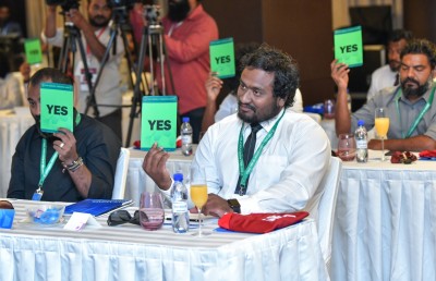 އެފްއޭއެމްގެ ނިންމުމާ ހެދި އިލެކްޓޯރަލް ކޮލެޖާ މެދު ސުވާލު އުފެދިއްޖެ