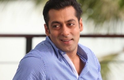 އާއިލާއާ އެކު ސަލްމާން ހާން އުފަންދުވަސް ފާހަގަކޮށްފި