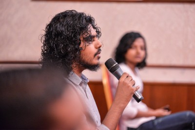 އަޒާނަށް އިންޒާރުދިން މައްސަލަ މިދަނީ ތަހުގީގުކުރަމުން: ފުލުހުން