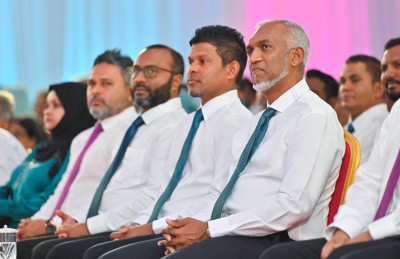 އިނގިލި ބުރިކޮށްލިޔަސް އަޅުގަނޑާ ދެކޮޅަށް ވޯޓު ނުދޭނެ އެމްޑީޕީގެ މެމްބަރުން އެބަތިބި: ރައީސް