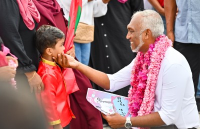 ޑރ. މުއިއްޒު، މަޑުމަޑުން ހުންނަވައި އަހަރުގެ އެންމެ ކާމިޔާބު ސިޔާސީ ލީޑަރަށް!