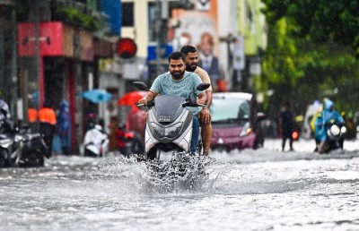 ބޯކޮށް ވާރޭވެހި މާލެ އާއި ހުޅުލެ ފެނުއަޑީގައި
