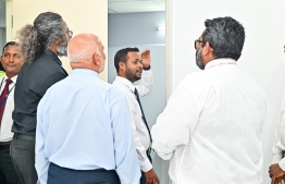 ފްލެޓުގެ ލިޔުން ދޭނީ އޭސީސީގެ ތަހުގީގު ނިމުމުން: މިނިސްޓަރު