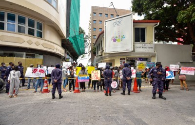 މާލޭގައި އަންހެނަކު ރޭޕްކުރި މައްސަލައެއްގައި ދެ ޒުވާނަކު ހައްޔަރުކޮށްފި