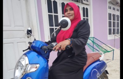 ދިގުރަށުން ހޮވާފައި މިހުރީ ގަދަ ކައުންސިލަރެއް!