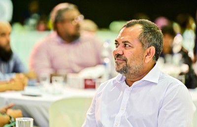 އަދުގެ ހަގީގަތްތަކާ އެއްގޮތަށް ހާރިޖީ ސިޔާސަތު ބައްޓަން ކުރާނަން: ޒަމީރު