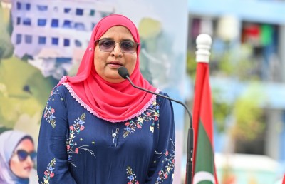 މޭޔަރުކަމަށް ޓެސްޓު ކޮށްލައްވާ، ރައްޔިތުން މާޔޫސްވިޔަ ނުދޭނަން: އާޒިމާ