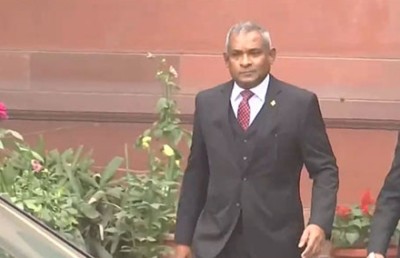 ސަފީރު މިނިސްޓްރީއަށް ވަޑައިގަތީ ކުރިން ހަމަޖެހިފައި އޮތް ބައްދަލުވުމަކަށް: ހައި ކޮމިޝަން
