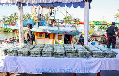 ލަންކާގައި ޑްރަގް ވިޔަފާރިކުރާ މީހެއްގެ ގެޔާއި ފަސް މަސްބޯޓު ހިފަހައްޓައިފި