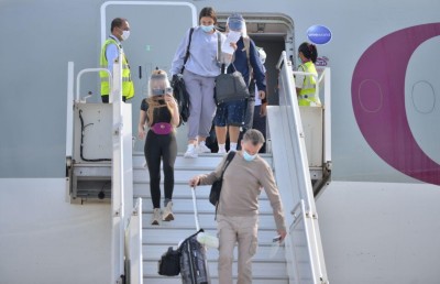 އެއް އަހަރަށް ހިލޭ ވިސާ: އިންޑަސްޓްރީގެ ހިތްހަމަނުޖެހުން ބޮޑު