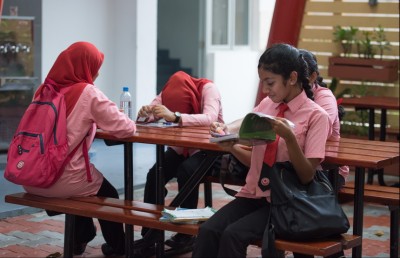 މޭ މަހު ފަށާ ދިރާސީ އަހަރާ އެކު ގައުމިއްޔަތު މާއްދާ ކިޔަވައިދޭން ފަށަނީ