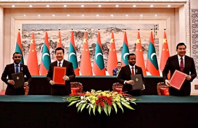 ރައީސް ޝީ ގެ ވާހަކަތައް އަޑު އިވުމުން ލޮލުން 'ކަރުނަ ހިލޭ ވަރުވޭ'!