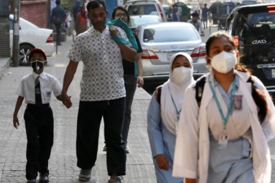 ކޮވިޑްގެ ދެވަނަ ރާޅެއްގެ ބިރާއެކު ބަންގްލަދޭޝްގެ ސްކޫލްތައް ބަންދުކޮށްފައި އޮތް މުއްދަތު އިތުރުކޮށްފި