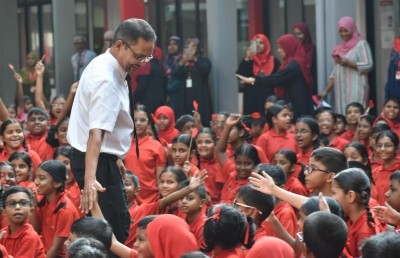 ސައީދަށް އިސްކަންދަރުން ލޯތްބާ އެކު އަސަރުގަދަ ވަދާއެއް