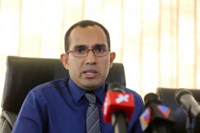 މިނިސްޓަރު މަލީހާ ދެކޮޅަށް އެމްޑީޕީ މެމްބަރުން ނުކުމެއްޖެ