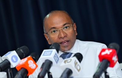 މަޖިލިސް މެންބަރުންނާއި ސިޔާސީ މަގާމުތަކުގެ އަދަދު ހިފަހައްޓަން ގާނޫނުއަސާސީ އިސްލާހު ކުރަނީ