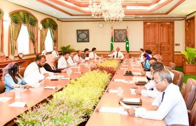 ކެބިނެޓަށް ބަދަލު ގެންނާނެ ކަމުގެ އިޝާރާތެއް ރައީސް ދެއްވައިފި